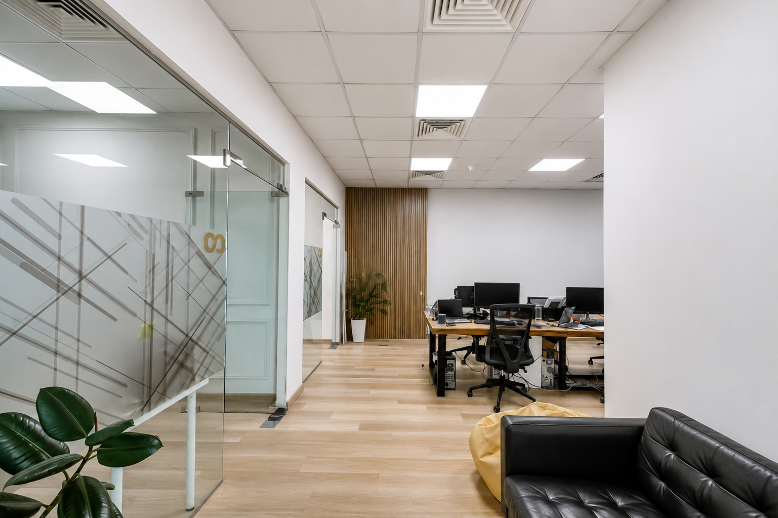 Modern workspace